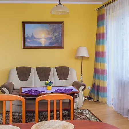 Family Homes - Apartamenty Rzemieslnicza Apartment *