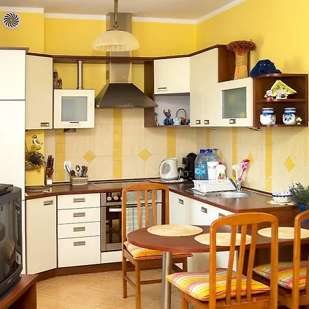 Family Homes - Apartamenty Rzemieslnicza Apartment *